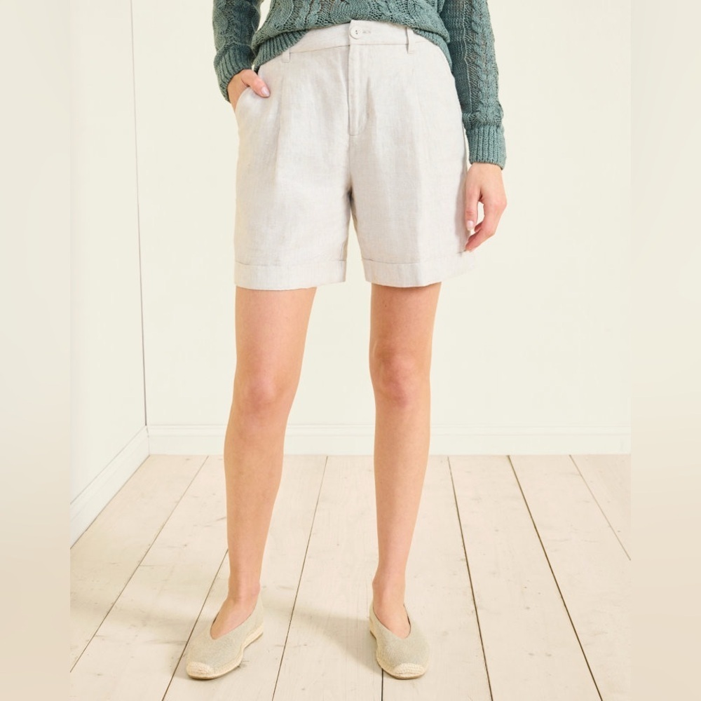 Garnet Hill Women's 100% Linen Trouser Shorts in Sand 5” Inseam